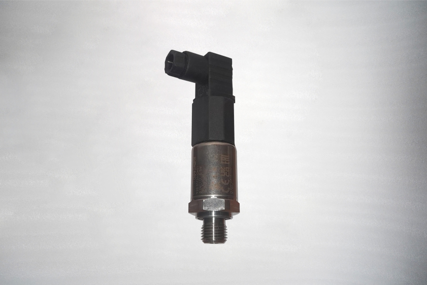 Output air pressure sensor