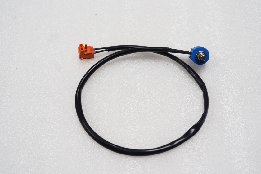 Output voltage adjustment potentiometer