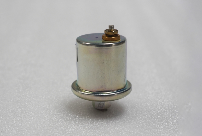 Output oil pressure sensor