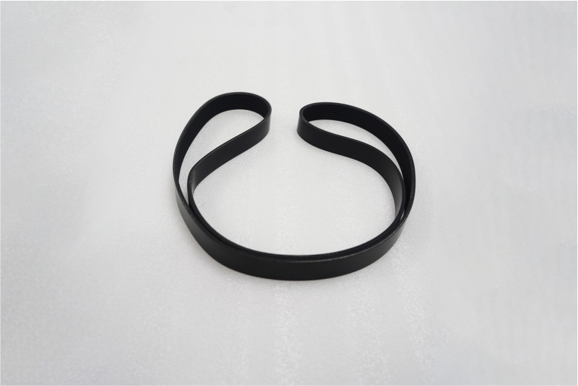 Engine fan belt